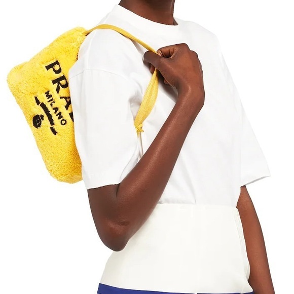 Prada Terry 2000 Re Edition Yellow - Picture 2 of 15